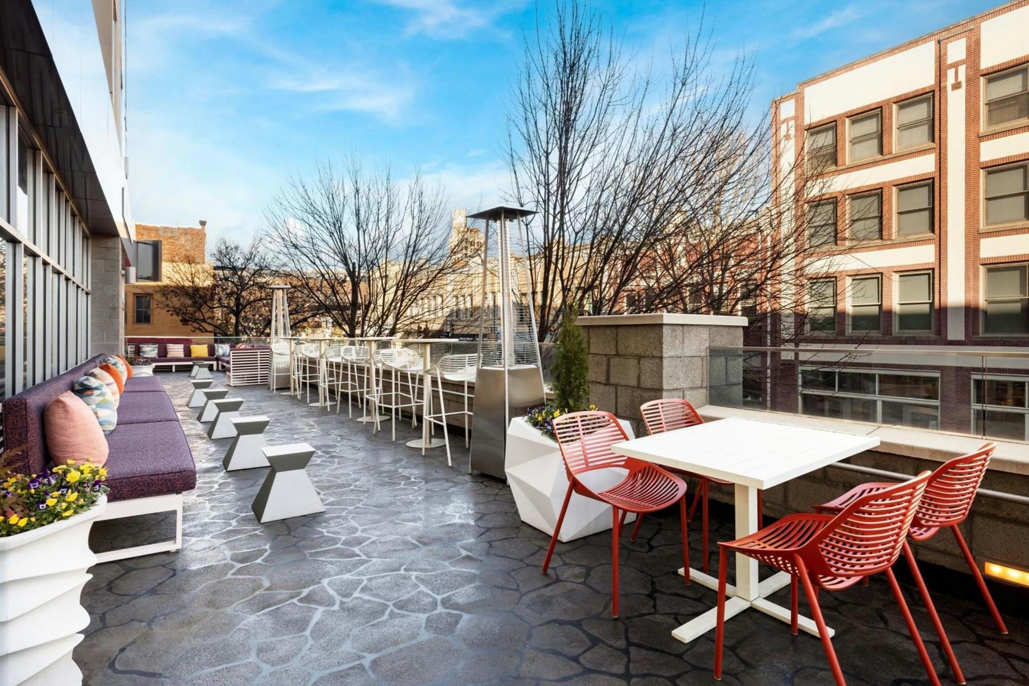 Aloft Asheville Downtown Exterior foto